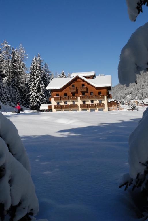 Hotel Cevedale Santa Caterina Valfurva Zewnętrze zdjęcie